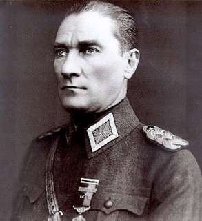 Μουσταφά Κεμάλ Ατατούρκ (1881 - 1938)
